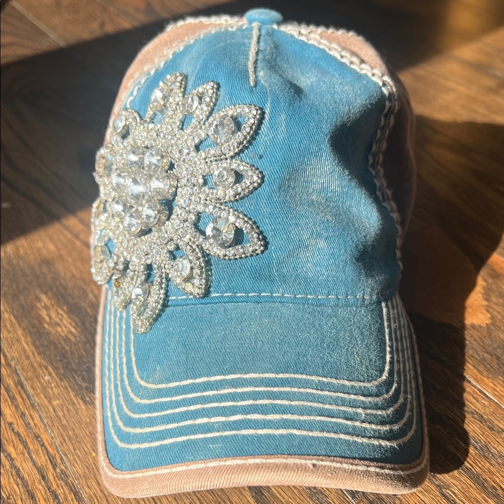 Embellished Two-Tone Rhinestone Flower Cap - Blue & Tan - Picture 2 of 4